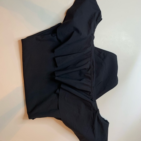 TopShop - Ruffle Swimsuit - Picture 7 of 8